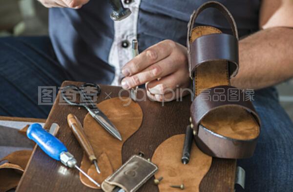 制鞋、服裝與飾品批發(fā) 行業(yè)洞察與經(jīng)營(yíng)策略